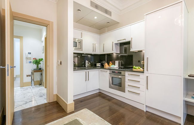 Claverley Court - Photo 74