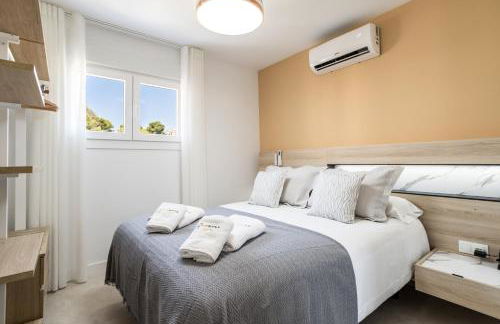 Sur Suites del Sol Apartamento 3 hab y 2 wc con gran terraza y piscina a pasos de la playa - Photo 5