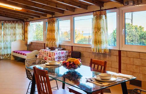 Makarounis Athanasios Traditional Apartments(Ξενώνας) - Foto 13