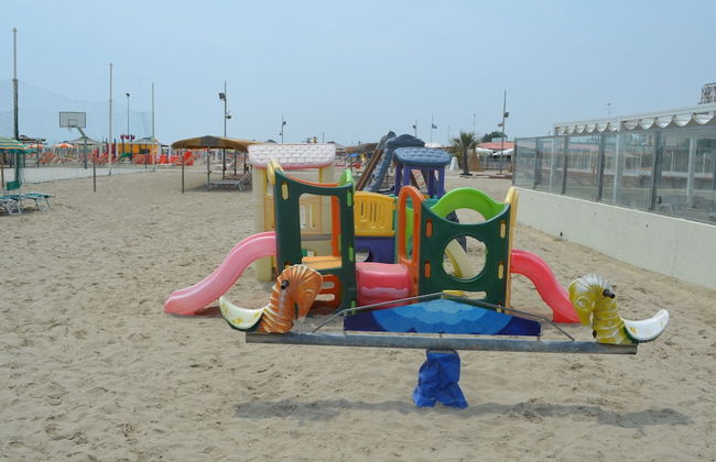 Belvilla by OYO Lido Estensi Trilo Doria - Photo 13