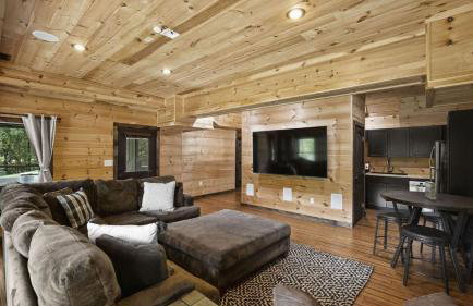 Waterfront 1-acre Private Dock, Hot Tub, Firepit Bankhead Lodge by Avantstay - Foto 42