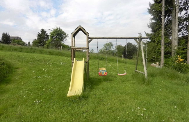 The Charm of a Wooden Chalet With a Magnificent View, not far From Spa - Foto 9