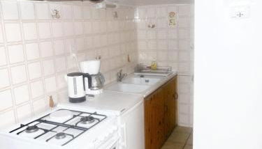 Maison pittoresque à Mostuéjouls avec vue sur la montagne - Photo 5