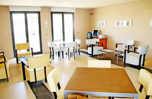 Apartahotel Ribera - Foto 15