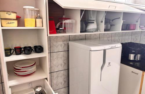 Duplex Até 10 Hóspedes 3 quartos Ar condicionado 2 camas casal 5 camas solteiro Garagem para 3 carros proximo ao Centro e Shopping - Foto 12