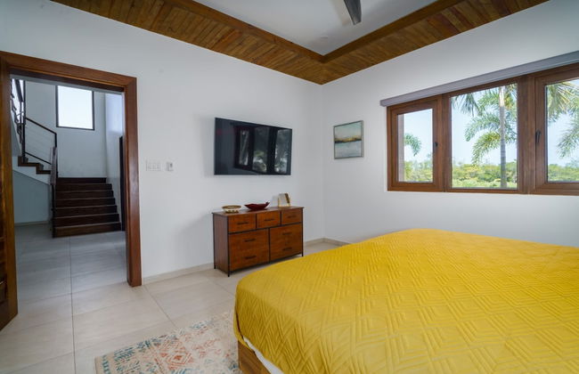 NEW Oceanfront 5 Bedroom Private Island Villa - Foto 24