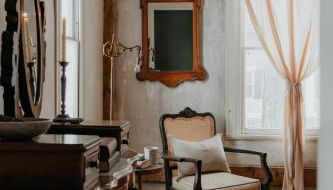 Book Village Inn - Hemingway Room King Bed - Foto 2