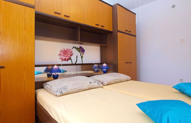 Apartment 1432 - Photo 5