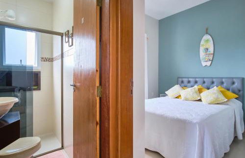 Dois Quartos, Sacada com Churrasqueira, a 400 MTS do Projeto Tamar e 800 MTS do Aquário - Foto 21