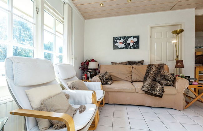 Quaint Apartment in Oostkapelle Zealand With Terrace - Photo 25