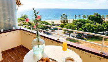 Apart. Pineda de Mar-Sea and mountains views - Foto 1