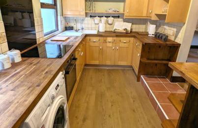 3-Bed, Sleeps 6, 1 Bath, Parking, WiFi - Foto 18