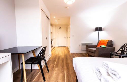 Stunning Centrally Located Studio Apt - Foto 8