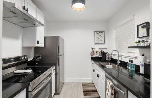 Cozy UF Condo - Near Shands UF VA on Archer Road ! - Foto 6