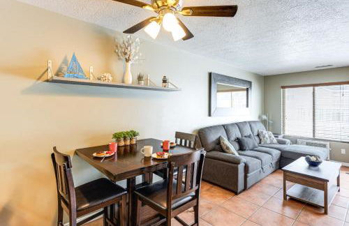 Garden City Condo with Pool Access by Bear Lake! - Foto 8