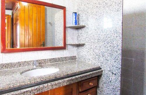 Casa com 4 Suítes, Piscina, Área Gourmet e Wifi - Foto 20