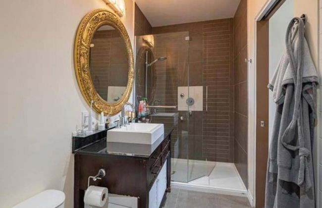 Sleeps6-apartment-parking-balcony-patio - Photo 14