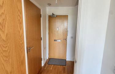 Spacious & Serene 2 Bed, Sleeps 6 With Canal View And Underground Parking - Foto 4