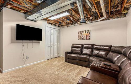 The Hopkins Hideaway - 40 Acres with trails, Arcades, Hot Tub, Fire Pit - Foto 37