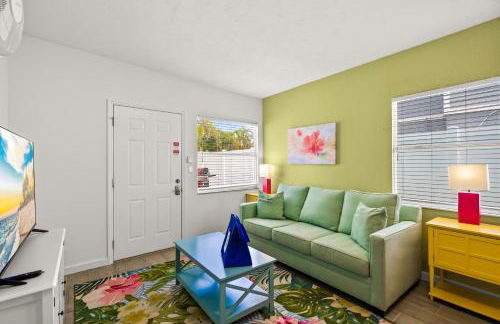 Walk to the Beach and Village - Hibiscus Villa - Foto 10