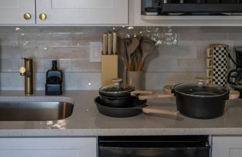 Cozy Orlando Studio with Jacuzzi, Fire Pit, and BBQ - Foto 10