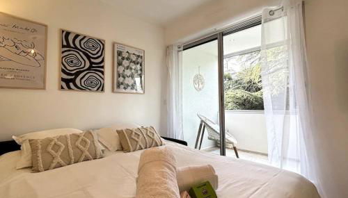 041 - Studio Le château d'ô, Appart 4pers, parking, proche faculté de médecine - Foto 2, Garden view