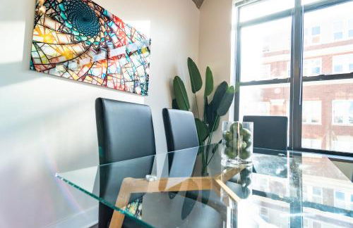 Family Friendly Spacious 3BR Suite Sleeps up to 10 guests with Optional Parking and Gym Access Near McCormick Place and Soldier Field - Foto 10