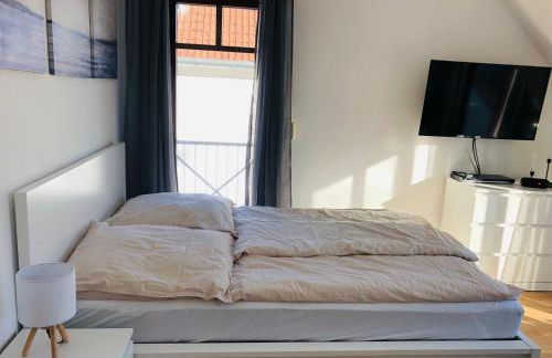 Ferienwohnung-Mary-Poppins-mit-Balkon-zwischen-Strand-Wald-Wiese-im-Suedosten-der-Insel-Ruegen - Foto 11