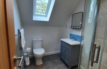 Idyllic village, gateway to the Cotswolds, nr pub - Photo 17