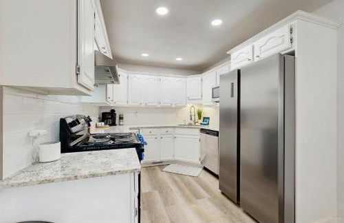 Float & Unwind - Photo 9