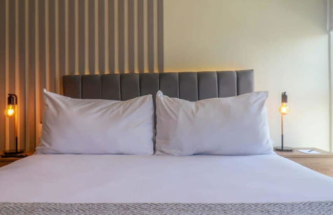 w Dazzling 1BR in Barranco - Photo 2