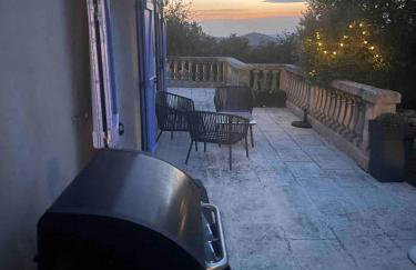 Small Provencal Castle with Swimming Pool, Tennis, Gym & Calm - Foto 53