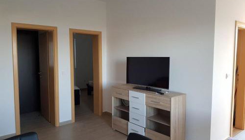 Contemporary Apartment in Neviđane near Sea - Foto 2
