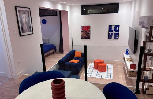 Appartement Thème Années 60' l Baignoire Jets l Clim l Netflix - Foto 13