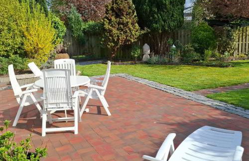 Apartment Private Ferienwohnung in Nordenham mit großem Garten by Interhome - Photo 6