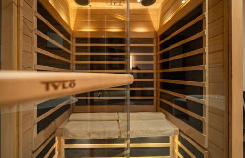 Luxus Chalet im Allgäu - Zirbenholz Schlafzimmer - Terrasse mit Bergblick - Infrarotkabine - Foto 40