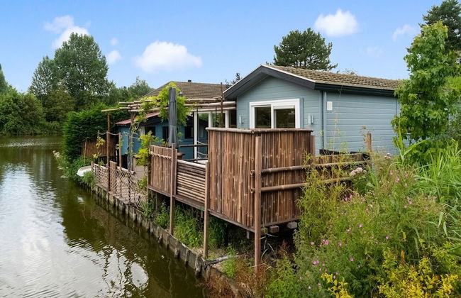 Idyllic Waterfront Vacation Home - Foto 25