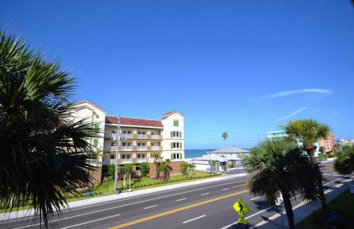 Madeira Place 303 1BD 2BA Retreat Near Johns - Photo 20