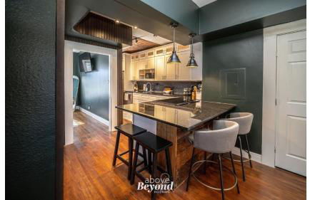 The Royal Treatment - Photo 22