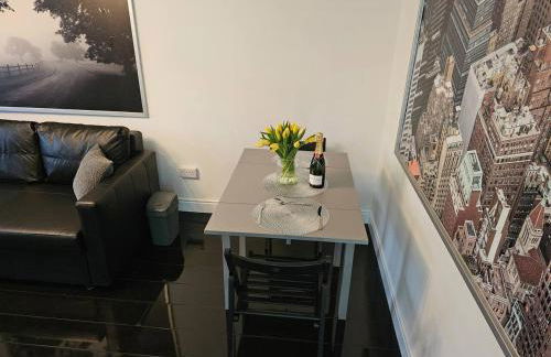 Cosy Oakbank Apartment close to Wishaw hospital - Foto 4