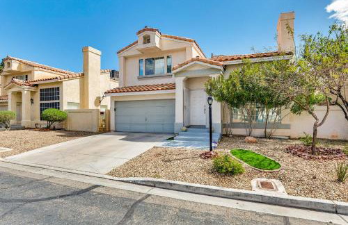Pool Access Beautiful Modern Home in Las Vegas! - Photo 28