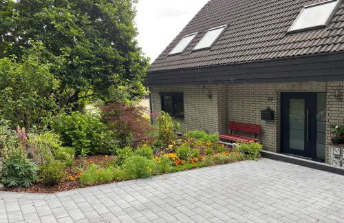 UPGRADE - frisch renoviert - Ferienwohnung Monteuerswohnung am Bauernhofweg in Lohmar nahe S-Bahnhof Messe Flughafen - Foto 3