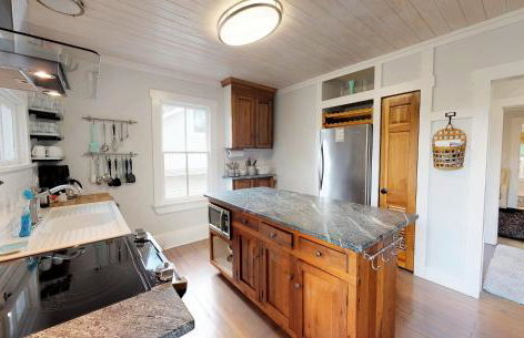 Palm View - Lovingly Renovated - 3 KINGS Half Mile Stroll to Historic DT - Beach just 3 Miles - Foto 9