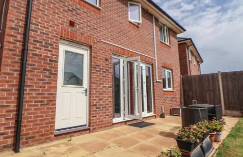 29 Ernest Dawes Avenue - Photo 30