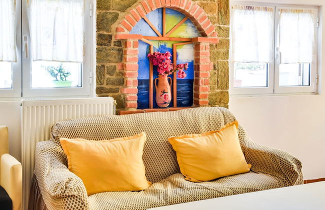 Alluring Holiday Home in Syros With Barbecue - Photo 8