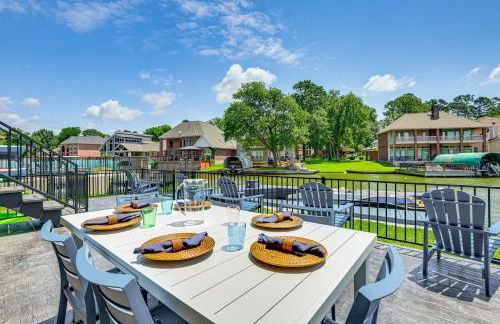 Exquisite Canal-Front Home Access to Lake Conroe! - Foto 38