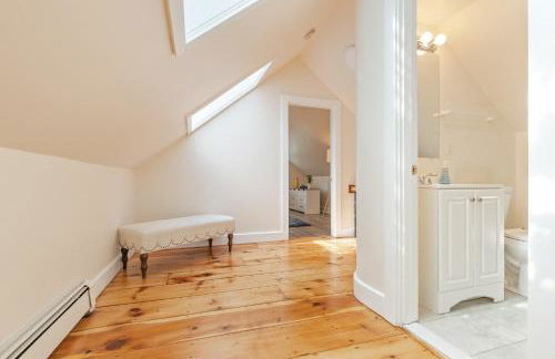 Skyrise Two Stories - Centrally Located - Foto 26