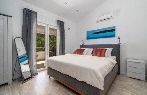 Villa Zara with 32 sqm heated Pool, Jacuzzi, Billiard, Tennis table, 8pax - Photo 33