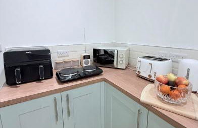 Cosy Corner Cheadle - Photo 12