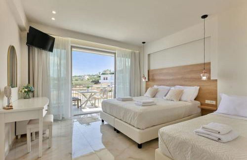New cozy apartments in Crete Coast with pool and dining area - Photo 36